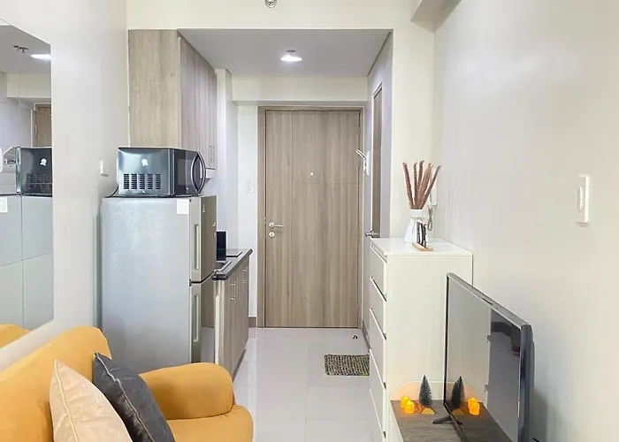 Apartment 1br Cozy Minimalist Unit Near Moa Or Bay Manila